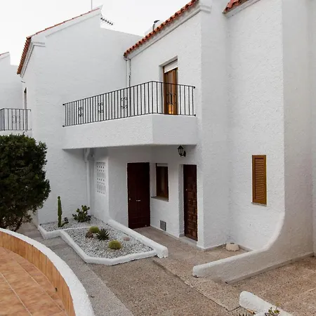 Holiday home Genoves